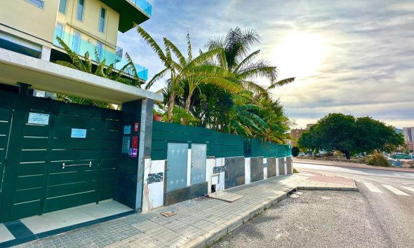 Resale - Apartment - Finestrat