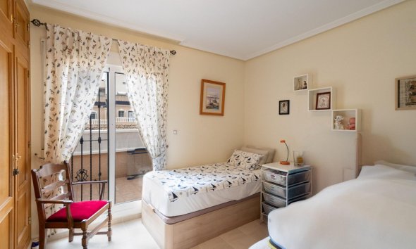 Resale - Terraced house / Townhouse - Orihuela Costa - Los Dolses