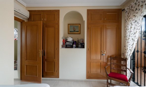Resale - Terraced house / Townhouse - Orihuela Costa - Los Dolses