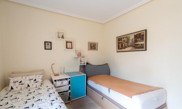 Resale - Terraced house / Townhouse - Orihuela Costa - Los Dolses