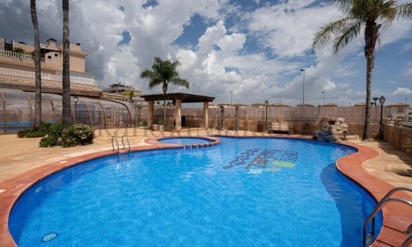 Resale - Terraced house / Townhouse - Orihuela Costa - Los Dolses