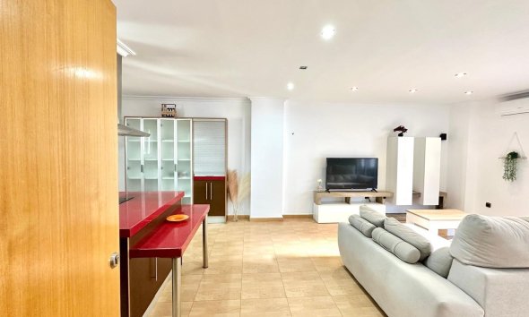 Resale - Apartment - Torrevieja - Centro
