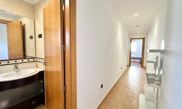 Resale - Apartment - Torrevieja - Centro