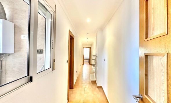 Resale - Apartment - Torrevieja - Centro