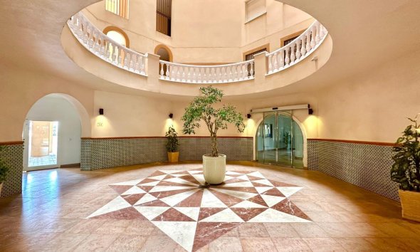 Resale - Apartment - Torrevieja - Los Frutales