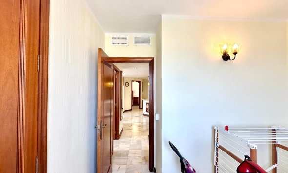 Resale - Apartment - Torrevieja - Los Frutales