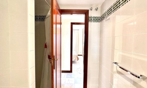 Resale - Apartment - Torrevieja - Los Frutales