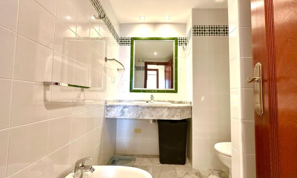Resale - Apartment - Torrevieja - Los Frutales