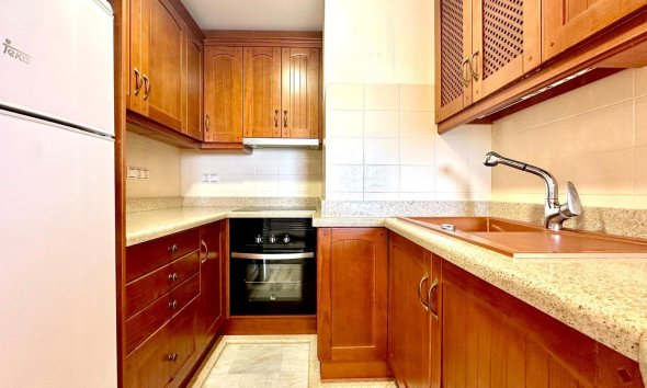Resale - Apartment - Torrevieja - Los Frutales