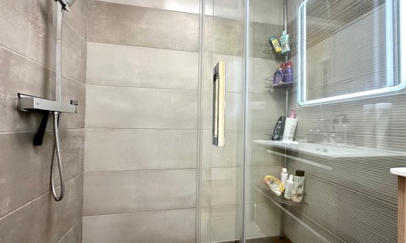 Resale - Bungalow - Torrevieja - Torreblanca