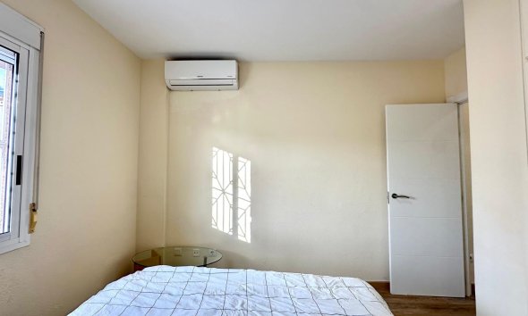 Resale - Bungalow - Torrevieja - Torreblanca