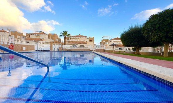 Resale - Bungalow - Torrevieja - Torreblanca