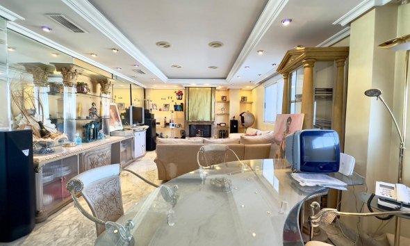 Resale - Apartment - Torrevieja - Centro