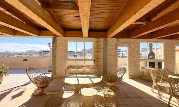 Resale - Apartment - Torrevieja - Centro