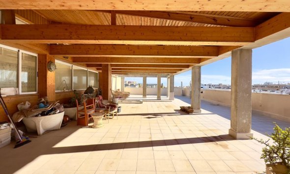 Resale - Apartment - Torrevieja - Centro