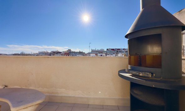 Resale - Apartment - Torrevieja - Centro