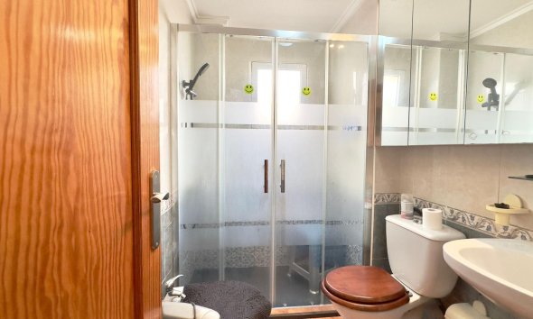 Resale - Apartment - Torrevieja - Parque de Las Naciones