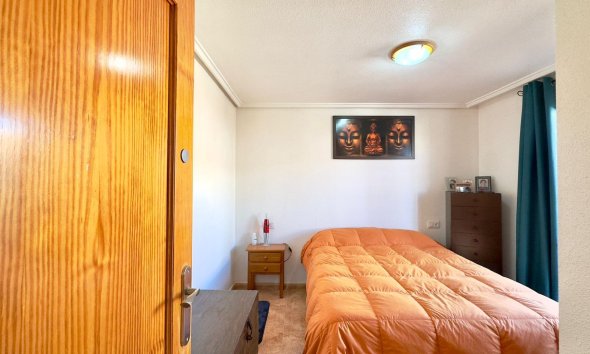 Resale - Apartment - Torrevieja - Parque de Las Naciones