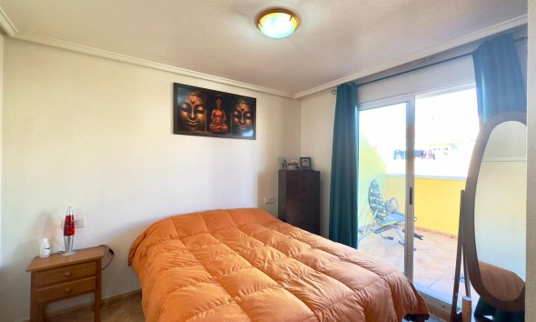 Resale - Apartment - Torrevieja - Parque de Las Naciones