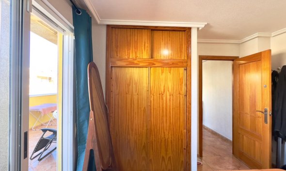 Resale - Apartment - Torrevieja - Parque de Las Naciones