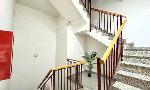 Resale - Apartment - Torrevieja - Parque de Las Naciones