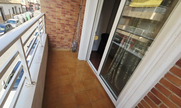 Resale - Apartment - Torrevieja - Estacion de autobuses