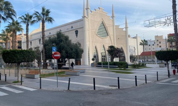 Resale - Apartment - Torrevieja - Estacion de autobuses