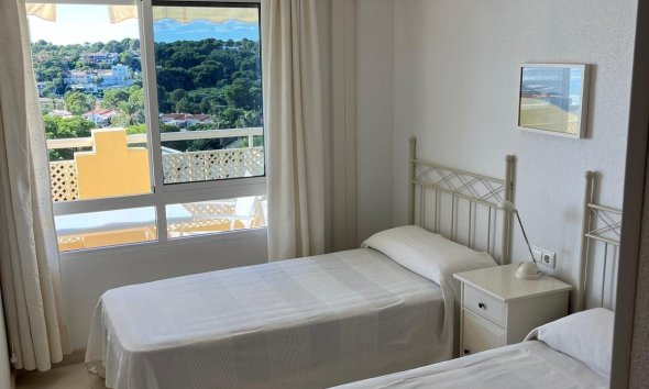 Resale - Apartment - Orihuela Costa - Campoamor
