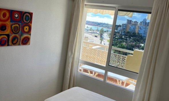 Resale - Apartment - Orihuela Costa - Campoamor