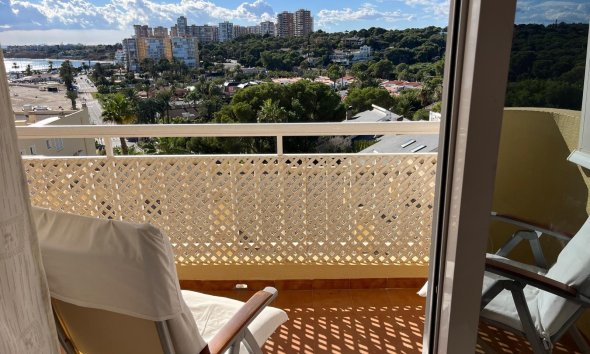 Resale - Apartment - Orihuela Costa - Campoamor