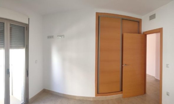 Resale - Apartment - Torrevieja - Estacion de autobuses