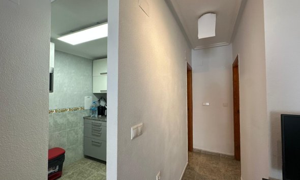 Resale - Apartment - Torrevieja - Estacion de autobuses