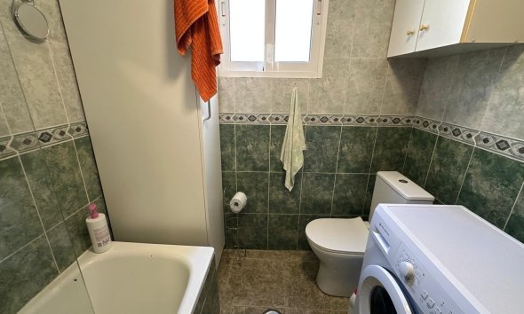 Resale - Apartment - Torrevieja - Estacion de autobuses