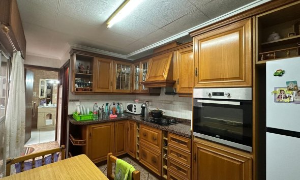 Resale - Apartment - Torrevieja - Estacion de autobuses