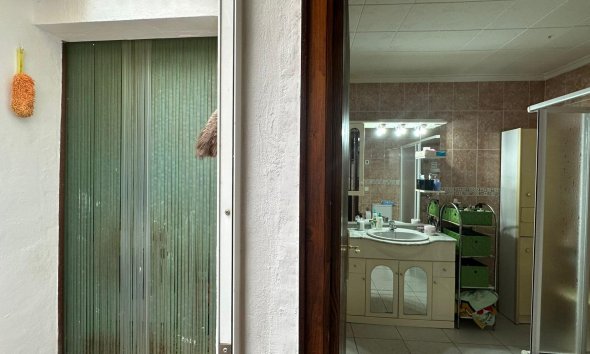 Resale - Apartment - Torrevieja - Estacion de autobuses