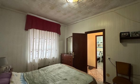 Resale - Apartment - Torrevieja - Estacion de autobuses