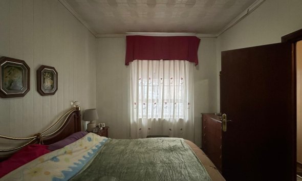 Resale - Apartment - Torrevieja - Estacion de autobuses