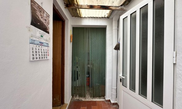 Resale - Apartment - Torrevieja - Estacion de autobuses