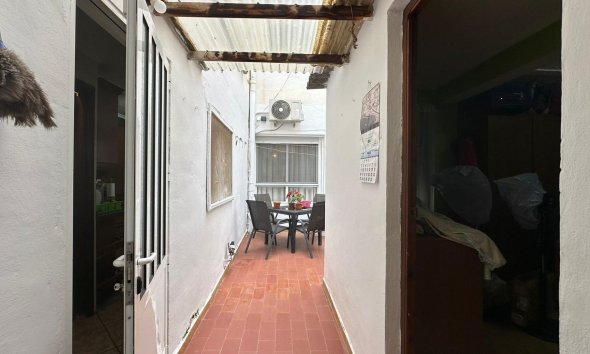Resale - Apartment - Torrevieja - Estacion de autobuses