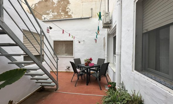 Resale - Apartment - Torrevieja - Estacion de autobuses