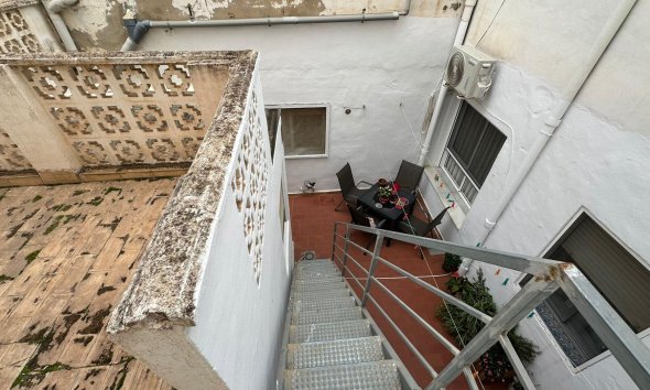 Resale - Apartment - Torrevieja - Estacion de autobuses