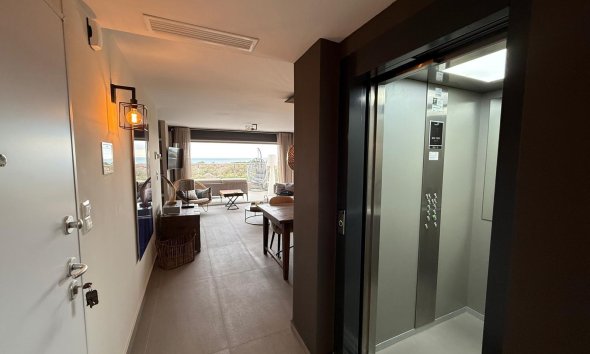 Resale - Apartment - Guardamar del Segura - puerto deportivo