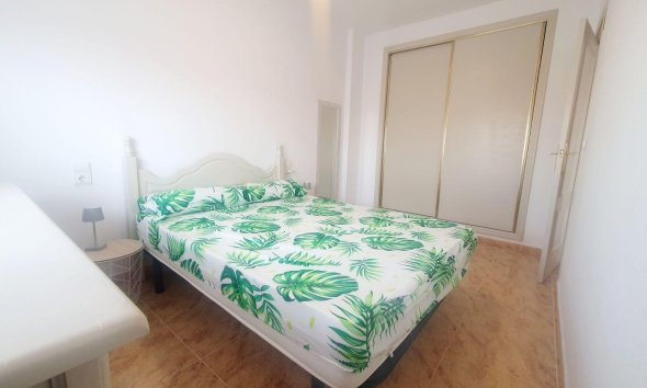 Resale - Apartment - Torrevieja - Estacion de autobuses