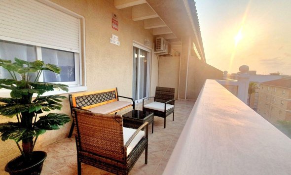 Resale - Apartment - Torrevieja - Estacion de autobuses