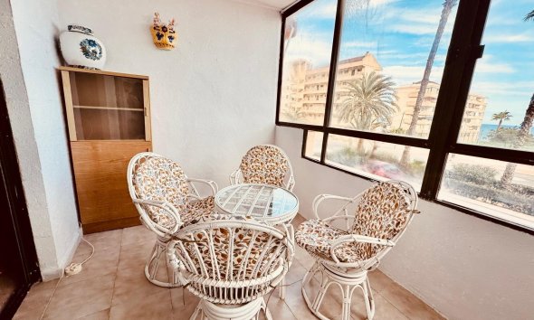 Resale - Apartment - Torrevieja - Cabo Cervera