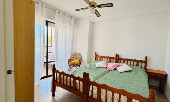 Resale - Apartment - Torrevieja - Cabo Cervera