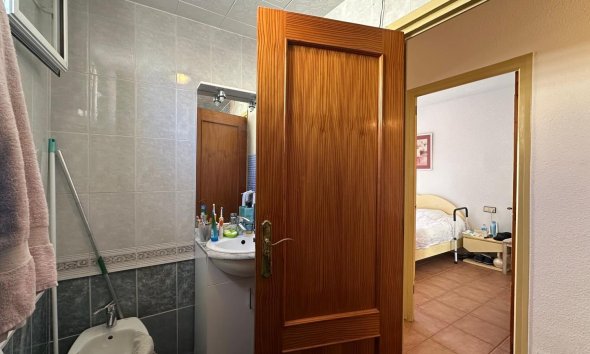 Resale - Apartment - Torrevieja - Estacion de autobuses