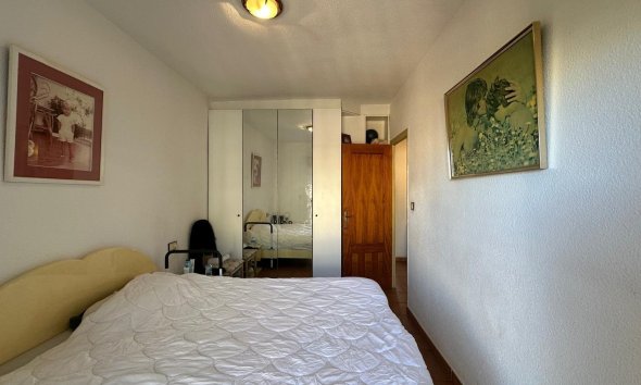 Resale - Apartment - Torrevieja - Estacion de autobuses
