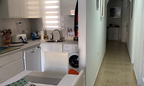 Resale - Apartment - Torrevieja - Estacion de autobuses