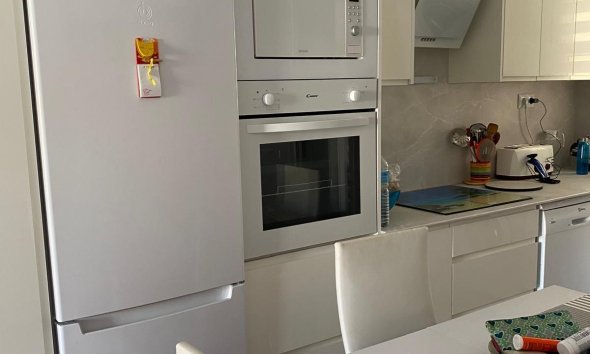 Resale - Apartment - Torrevieja - Estacion de autobuses